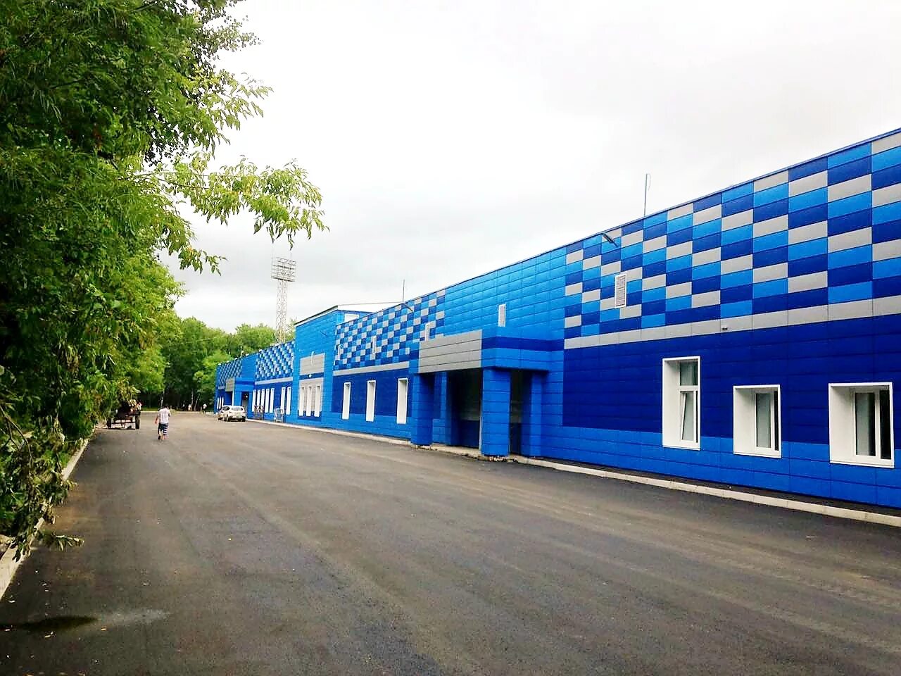 Город комсомольск-на-амуре хабаровского края. Завод злк комсомольск на амуре. Комсомольск на амуре центр города. Компании комсомольска на амуре. Улицы комсомольска-на-амуре.