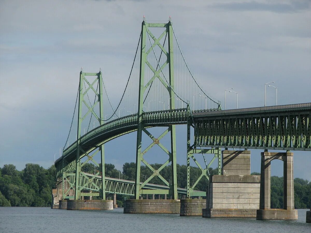 Мост через реку Святого Лаврентия в Канаде. Ogdensburg–Prescott International Bridge. Мост Святого Михаила. Мост Святого Антона.