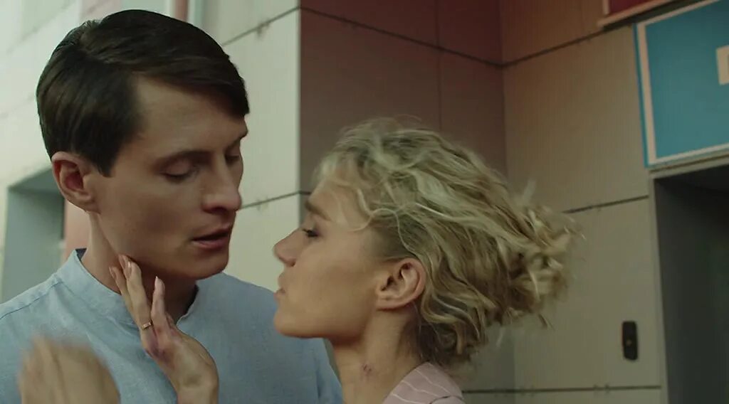 Последняя жертва фильм 2021. Жертва 2021. Синдром жертвы мелодрама. Жертва 2021. Жертва 2021.