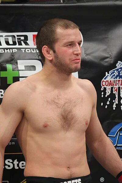 Шахбулат шамхалаев. Шахбулат шамхалаев 2021. Шахбулат эльпиев. Аскар аскаров шахбулат шамхалаев. Шамхалаев шахбулат перестрелка.