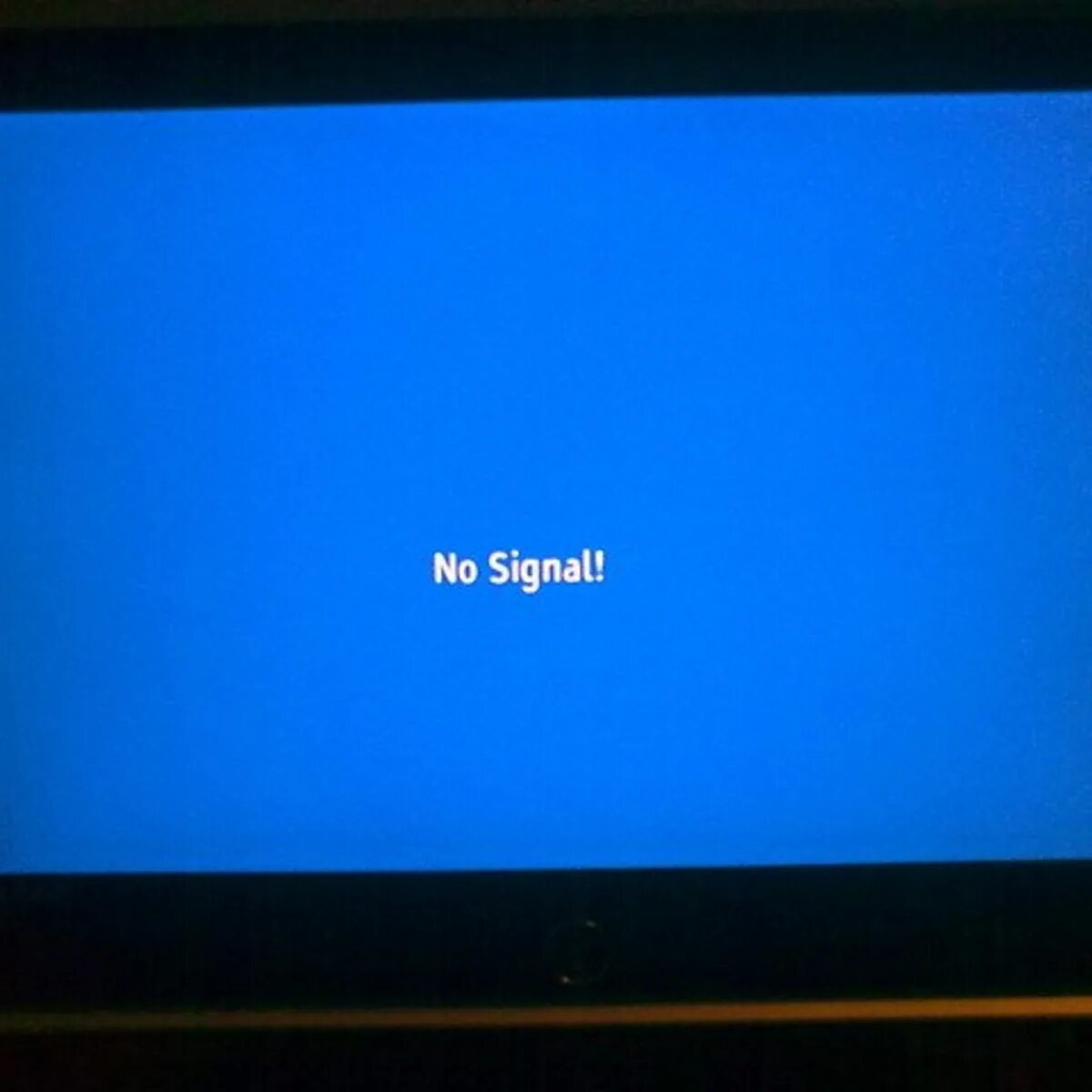 Телевизор no Signal. Нет сигнала на мониторе. Синий экран нет сигнала в телевизоре. Телевизор Hisense синий экран.