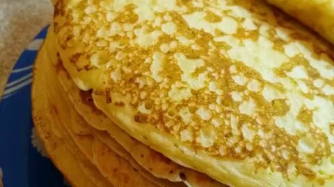 Блины на кефире пышные с содой яйцами