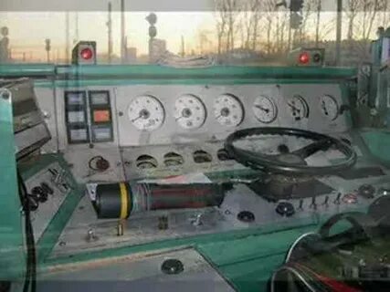 Машинист дизель поезда