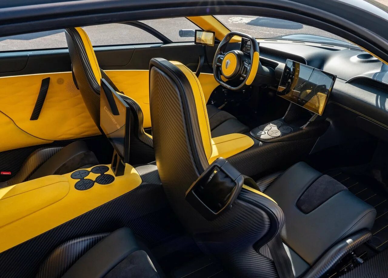 Гемера Кенигсегг. Koenigsegg гиперкар Gemera. Кенигсегг Гемера 2021. Koenigsegg game. Koenigsegg gemera цена