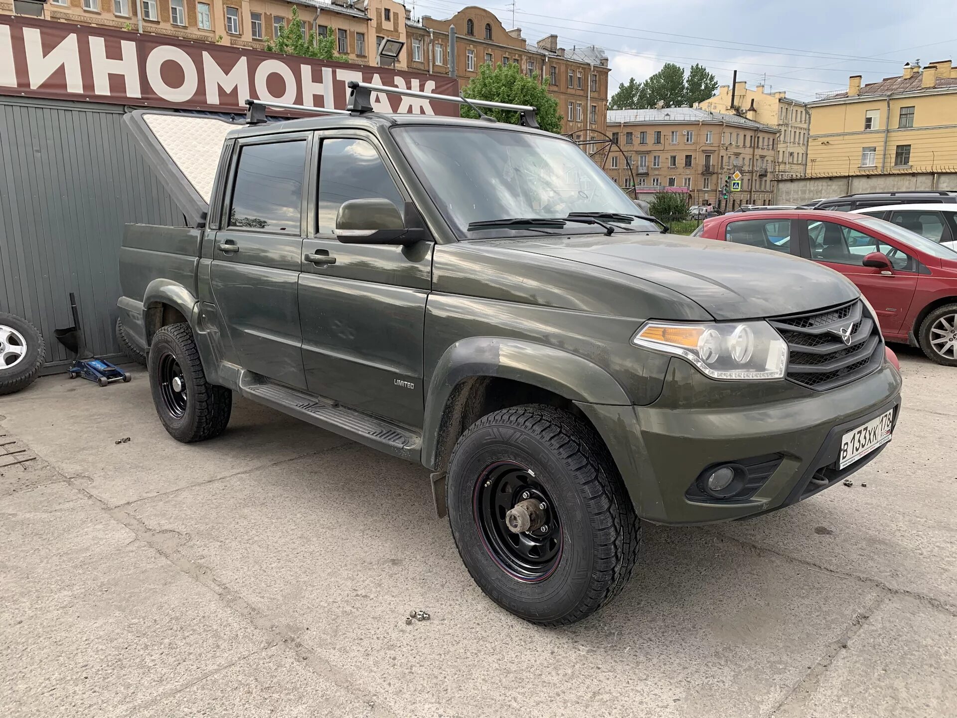 Уаз пикап шины. UAZ Patriot Pickup на r20. УАЗ Патриот пикап 2023. УАЗ пикап 265 65 16. UAZ Pickup 33 колеса.