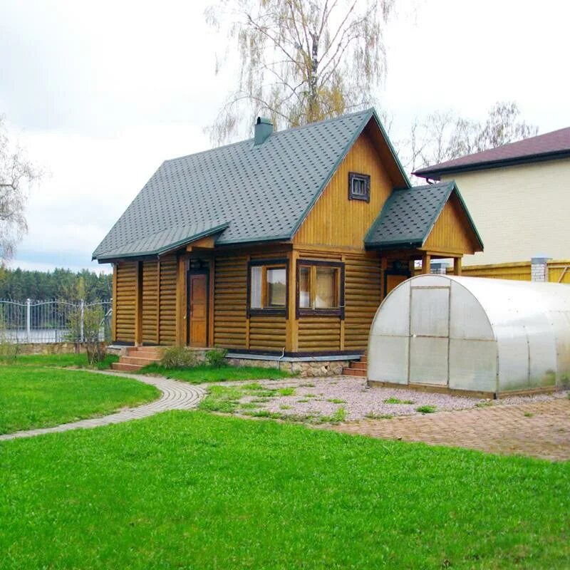 Продается дом баня. Продается дом баня. Красивая дача. Гостевой домик с баней на участке. Финляндия турбаза река лес.