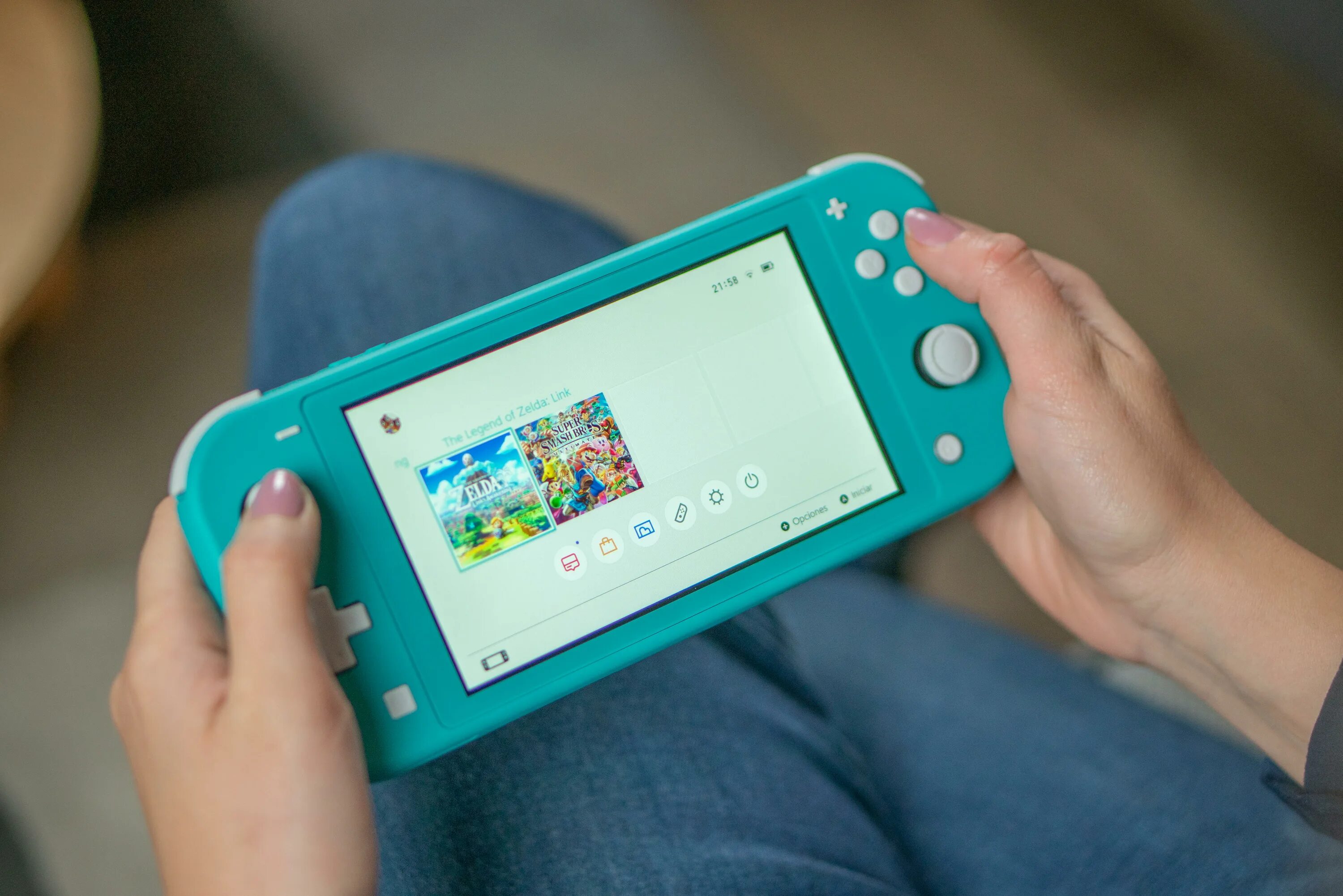 Нинтендо твич. Nintendo lite. Эксклюзивы нинтендо свитч. Футаж нинтендо тикер. Nintendo stocks.