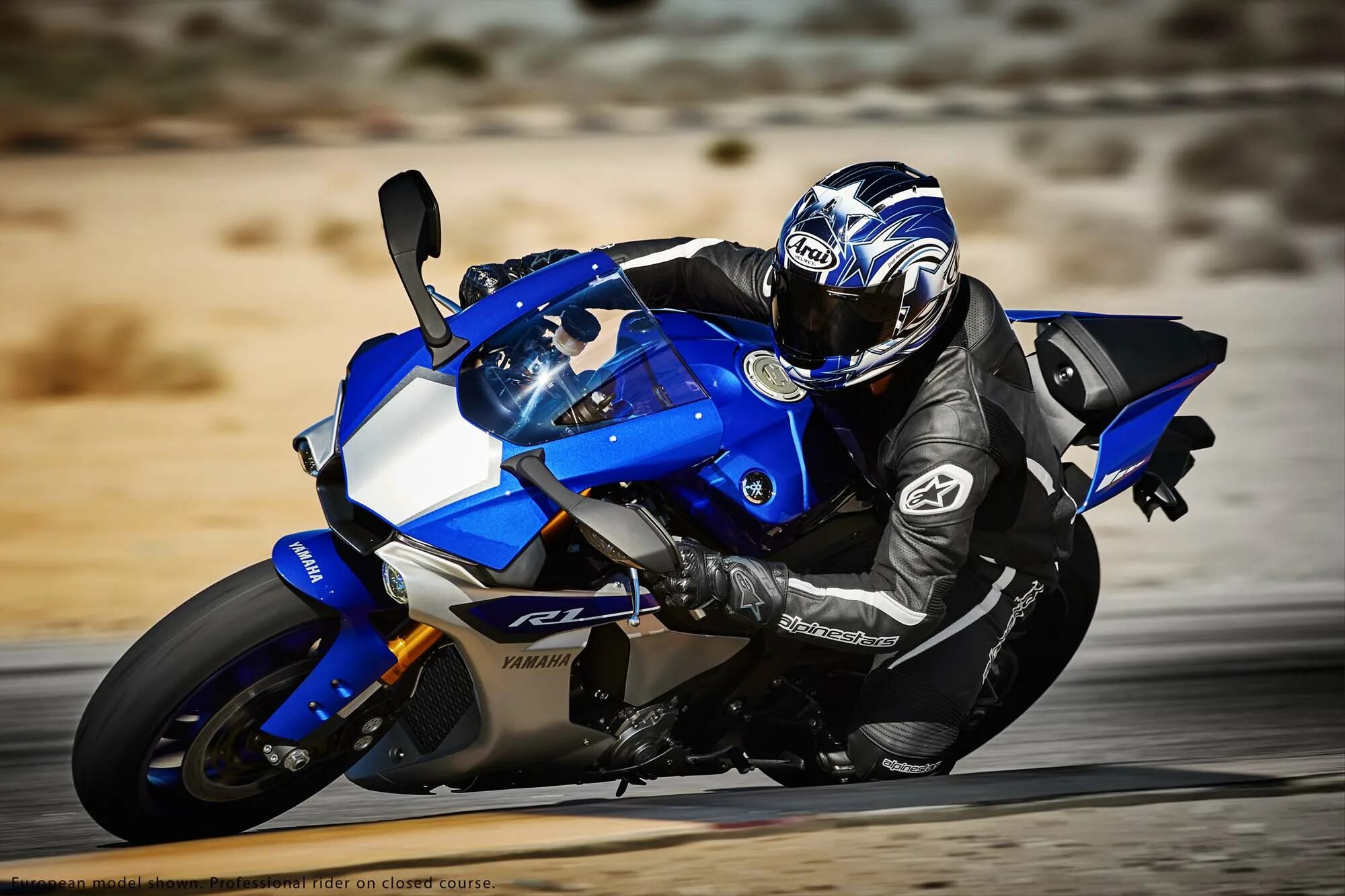 Мотоцикл yamaha r1. Yamaha YZF-r1 2015. Yamaha YZF-r1. Ямаха YZF r1. Yamaha YZF r1 Sportbike.