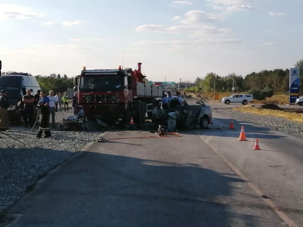 Волгоградское чп. ДТП В Волгоградской области Иловлинский р он. Авария в Иловлинском районе. ДТП Иловля Волгоградская область. Авария в Иловле Волгоградской области.