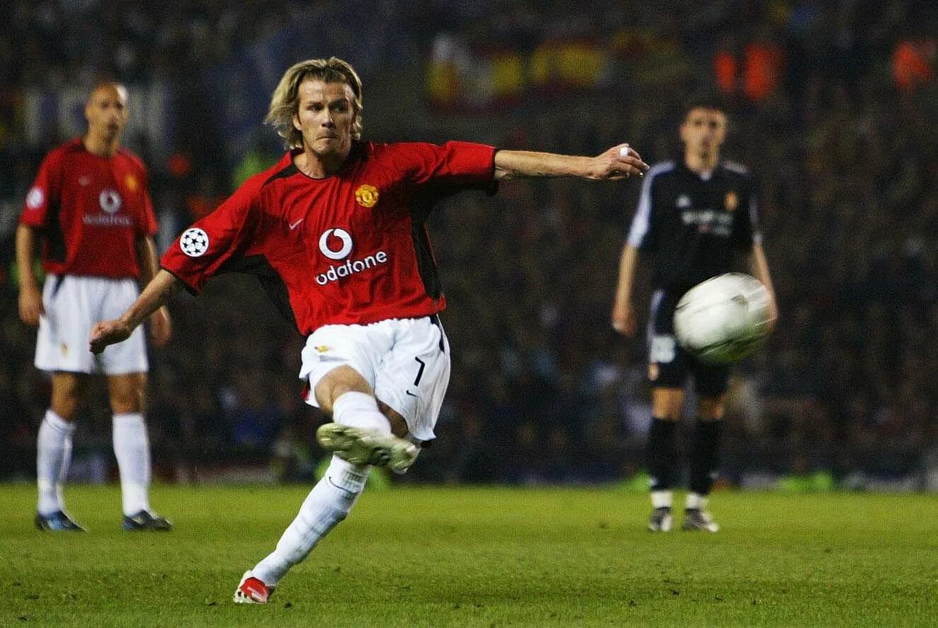 Дэвид Бекхэм Манчестер Юнайтед. Дэвид Бекхэм Манчестер Юнайтед 2003. Дэвид Бекхэм Манчестер Юнайтед Реал 2003.