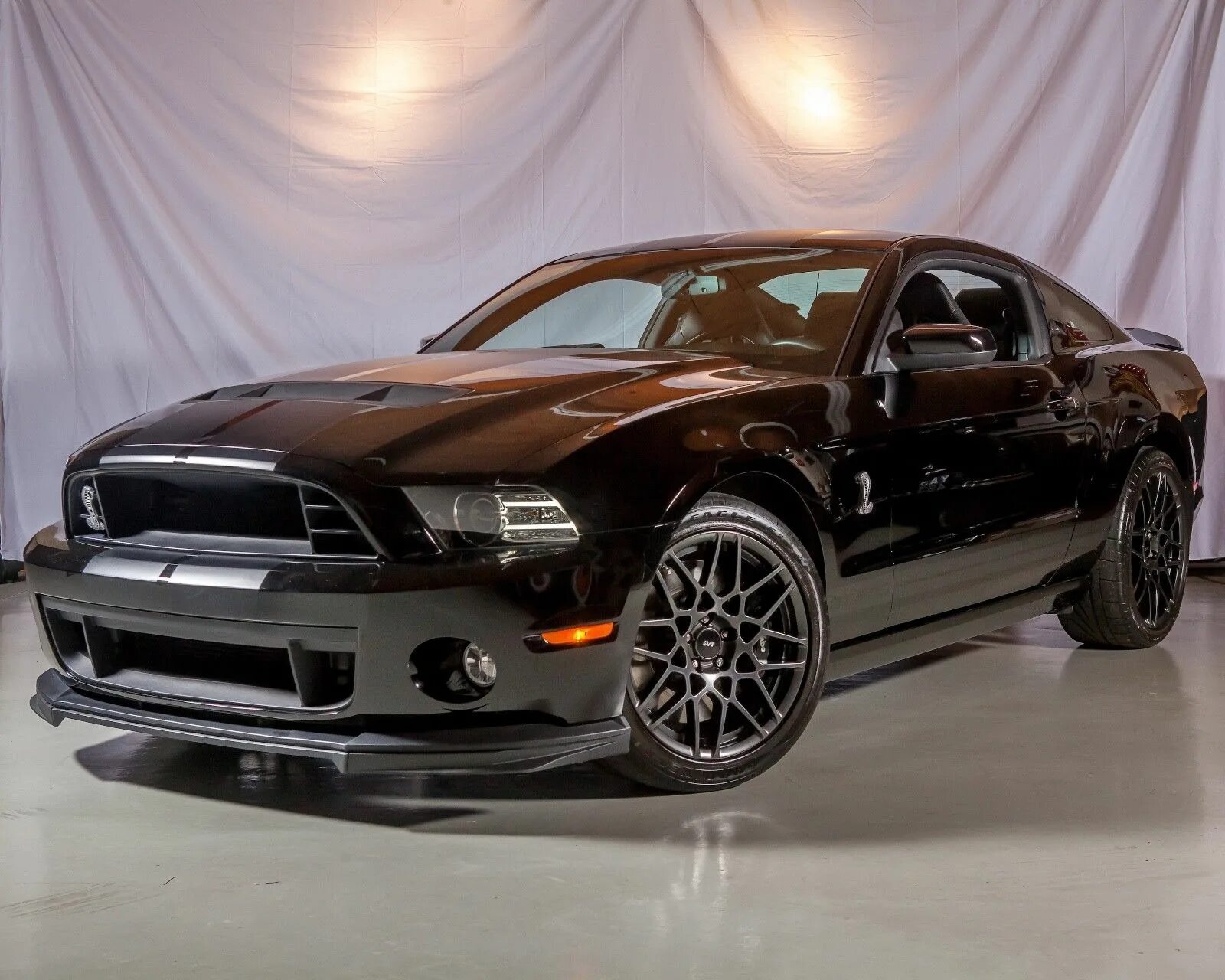 Mustang shelby gt. Форд Мустанг gt 500. Форд Мустанг Шелби gt 500. Форд Мустанг Шелби gt 500 2013. Ford Mustang Shelby gt500 2013.