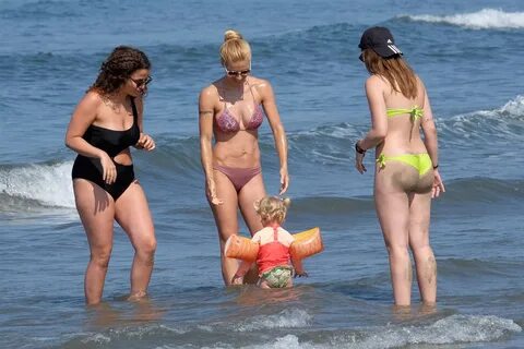 Celeste Trussardi, Michelle Hunziker e Aurora Ramazzotti. 