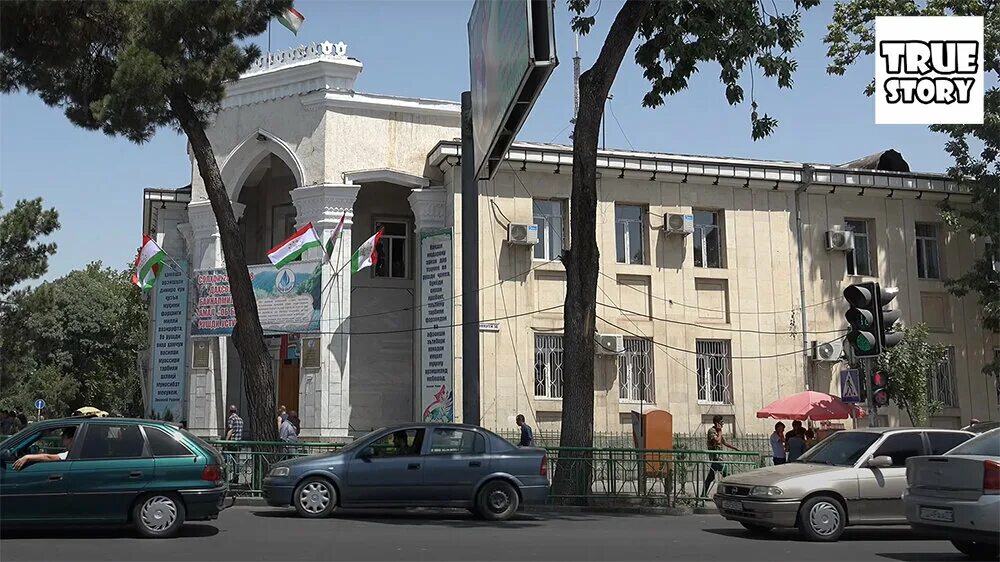 Дворец независимости душанбе. Само душанбе. Парк истиклол в душанбе. Само душанбе. Касри теннис душанбе.