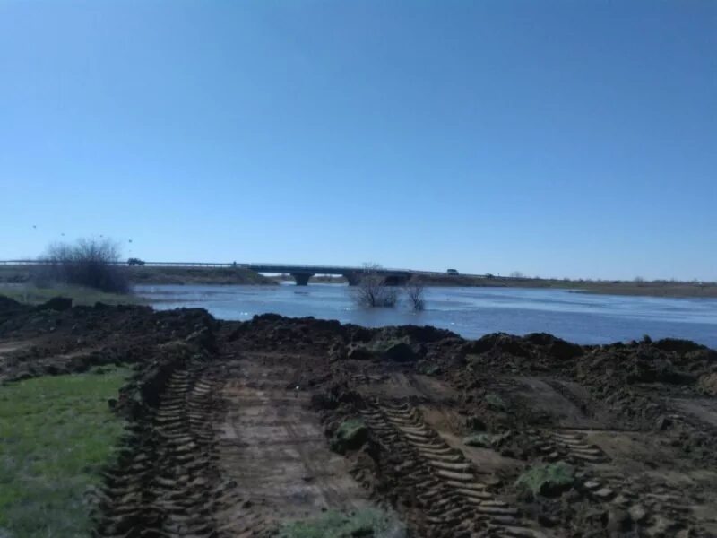 Река Илек Акбулак. Реки Акбулакского района. Водохранилище Акбулакского района. П. Акбулак.