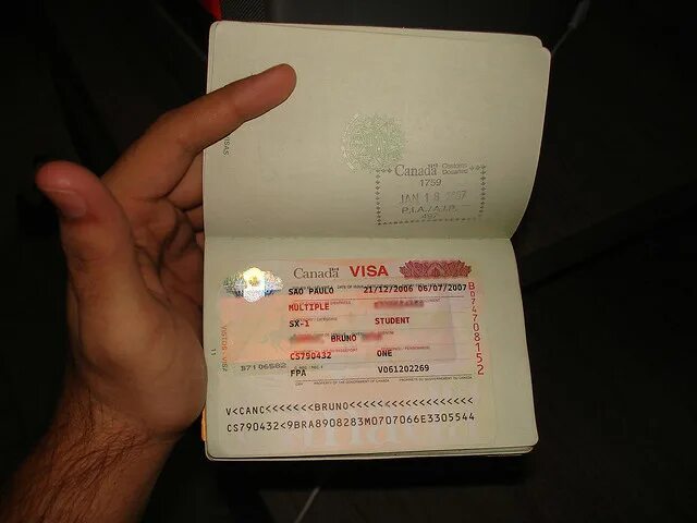 Фальшивая виза. Canada visa. Виза в Канаду. Canadian Tourist visa. Visitor visa