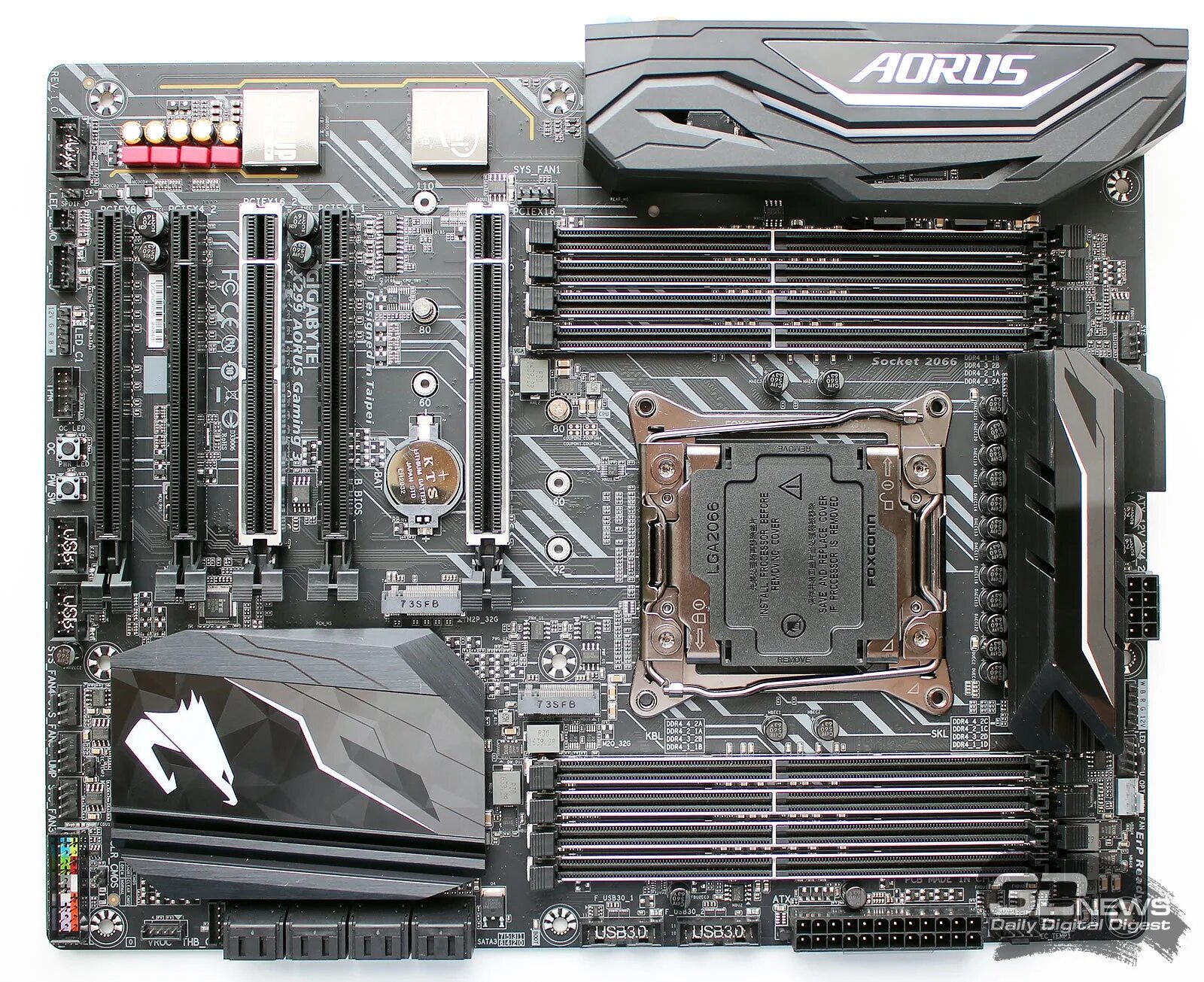 Gigabyte x670e master. Материнской платы Gigabyte x299. Gigabyte x299 AORUS Gaming 3. Gigabyte x299 AORUS Gaming Pro. Материнской платы Gigabyte x299 ud4 чипсет.