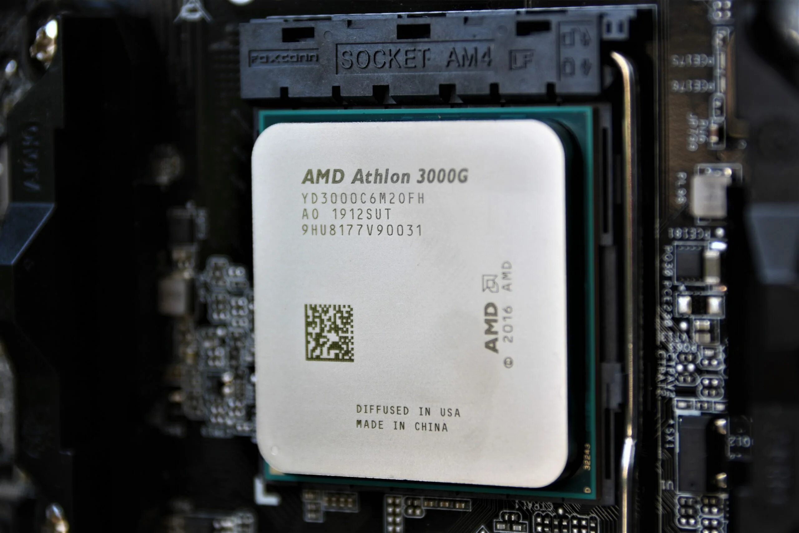 Кэш память 8 мб. Процессор AMD Athlon 3000g OEM. CPU AMD Athlon 3000g. AMD Athlon 3000g am4, 2 x 3500 МГЦ. AMD am4 Athlon 3000g 3.5GHZ, OEM.