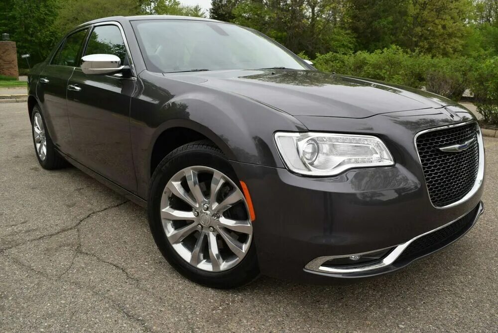 Chrysler 300 Limited. Chrysler 300 AWD. Крайслер 300 Лимитед. Chrysler 300 Limited Edition.