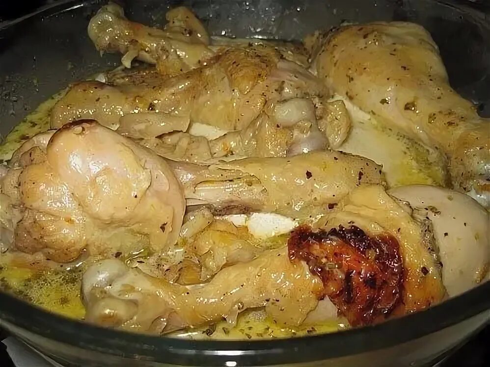 Курица по узбекски гульчехра. Голени тушеные в сметане. Куриная голень тушеная в сметане. Голени тушеные в сметане. Куриные ножки в сметанном соусе.