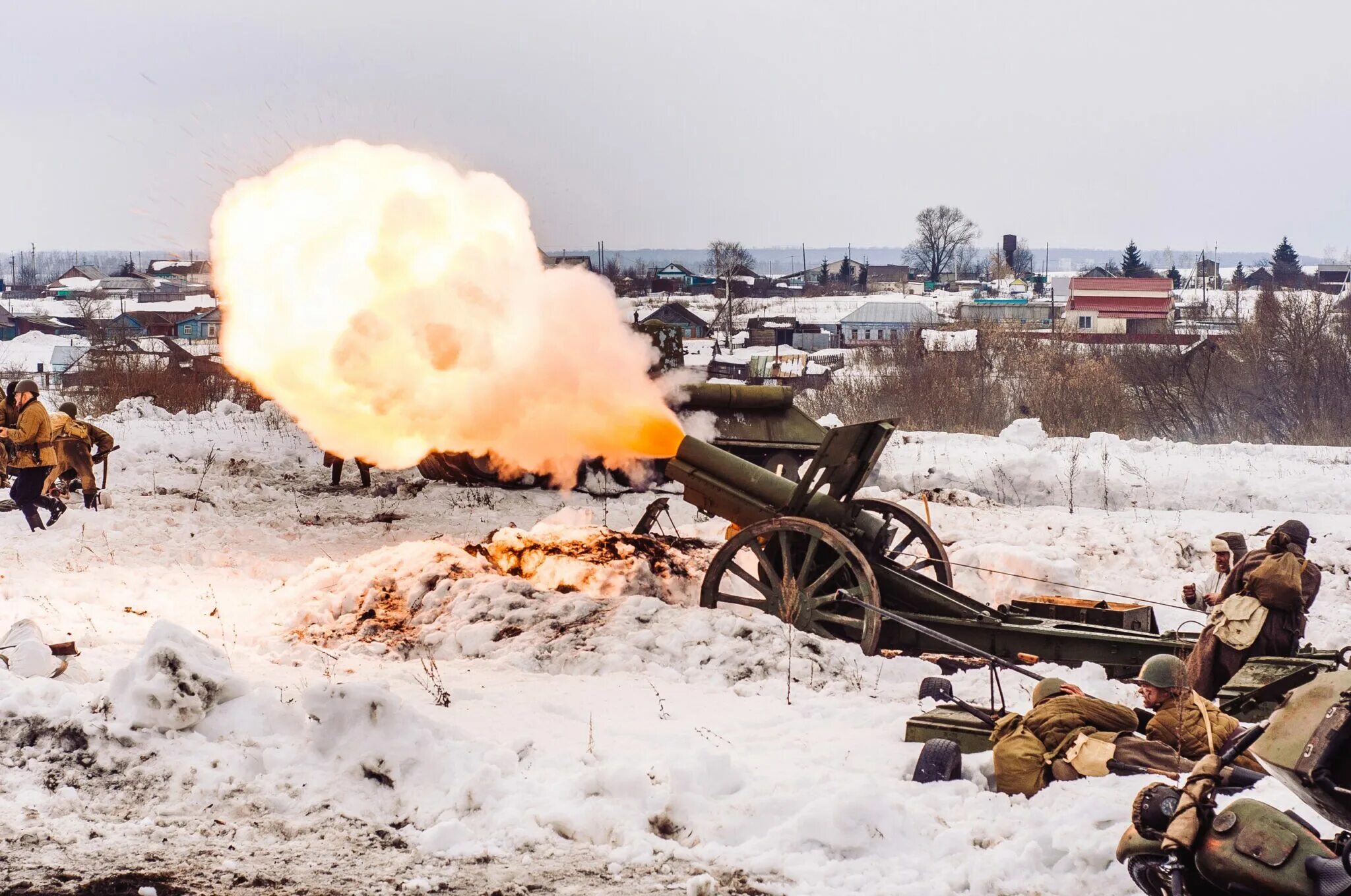 Военно-исторический фестиваль «Бессмертный подвиг». Историческая реконструкция Ульяновская область. Реконструкция по Матросова. Реконструкция в феврале