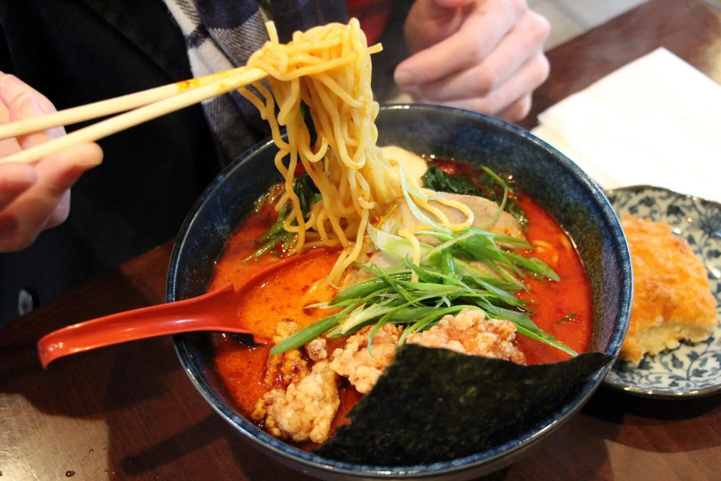 Kiko Ramen Izakaya. Ча Джан рамен. Kiko Ramen Izakaya меню. Ramen Izakaya меню.