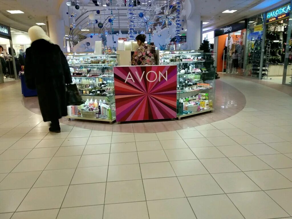 Avon адреса. Островок эйвон. Витрина эйвон. Отдел Avon. Островок Avon в ТЦ.