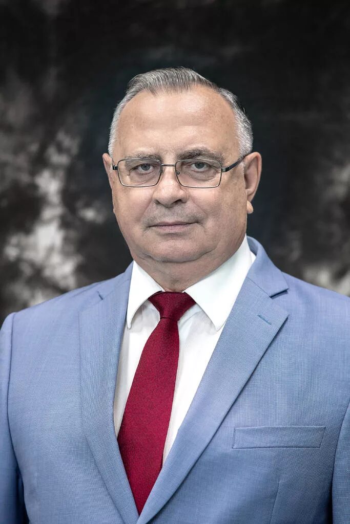 Директор колледжа связи. Директор колледжа связи