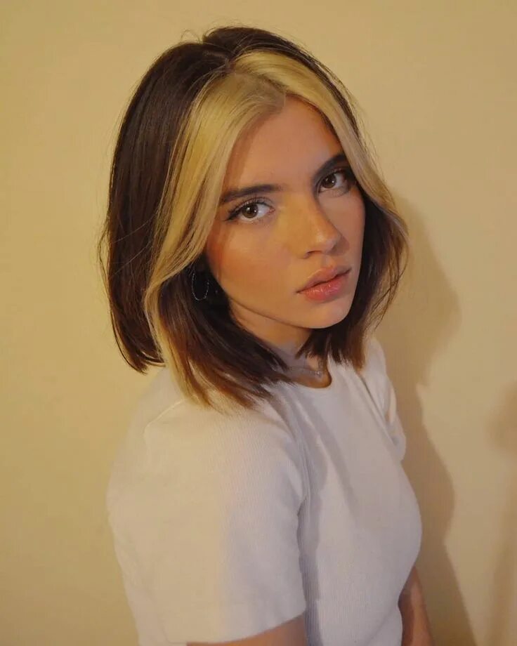 Pin en cabelo Colores de cabello mechas, Look de cabello corto, Look de cabello