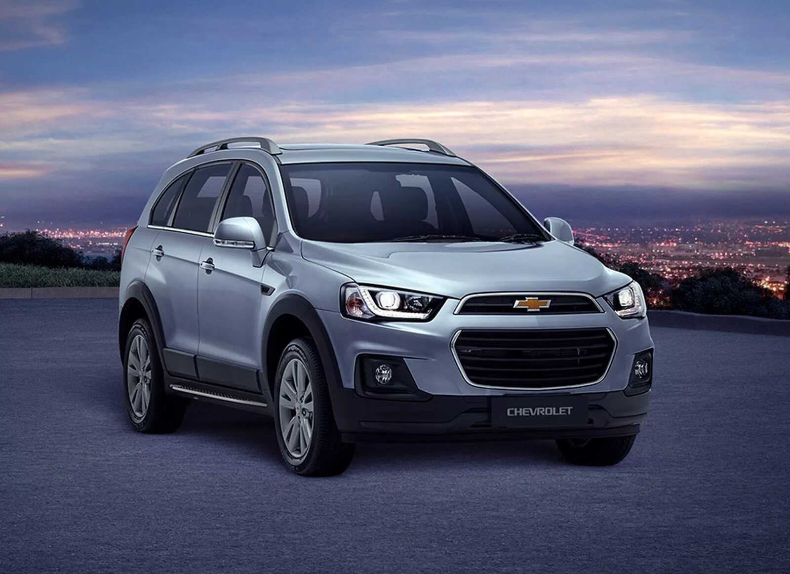 Шевроле новые цена фото. Chevrolet Каптива. Chevrolet Captiva 2021. Chevrolet Каптива 2017. Chevrolet Captiva 5.