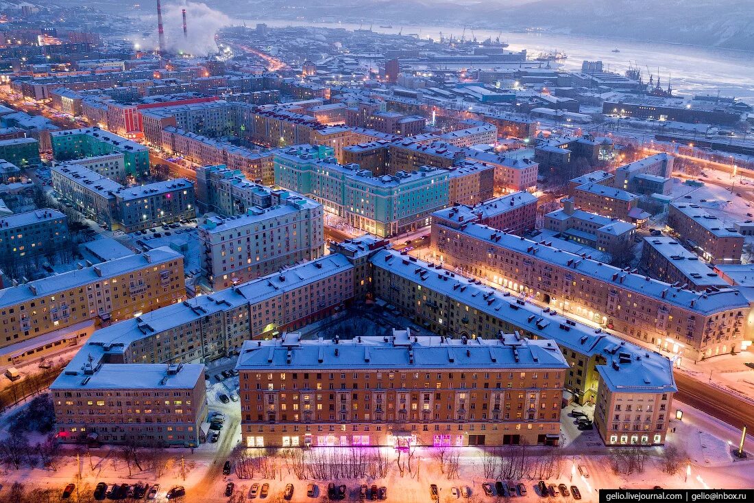 Мурманск столица Заполярья. Мурманск столица севера. Мурманск центр города. Мурманск площадь города