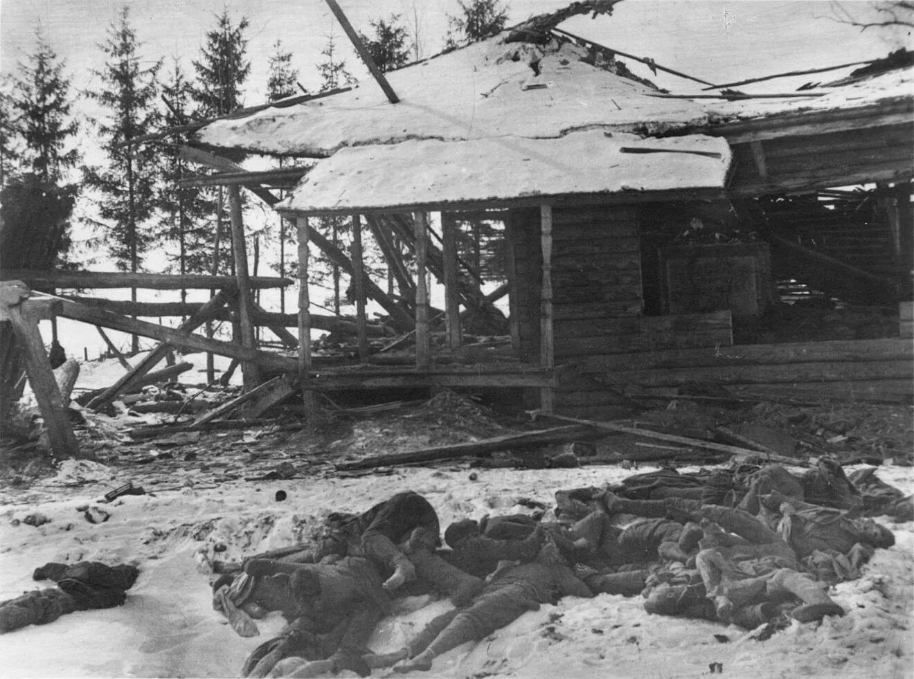 Старое окружение. Деревня Ржев 1942. Ржев после освобождения 1943. Ржев 1941. Ржевская битва 1942-1943 гг..