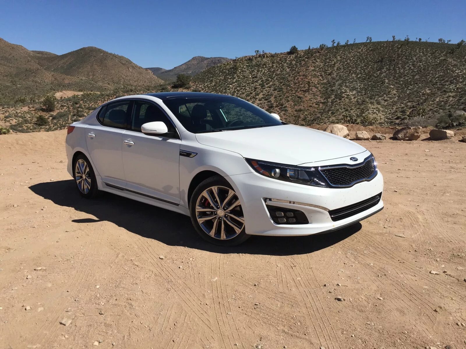 Киа оптима безопасность. Kia Optima 2015. Kia Оптима 2015. Киа Оптима 2015г. Kia Optima 3.