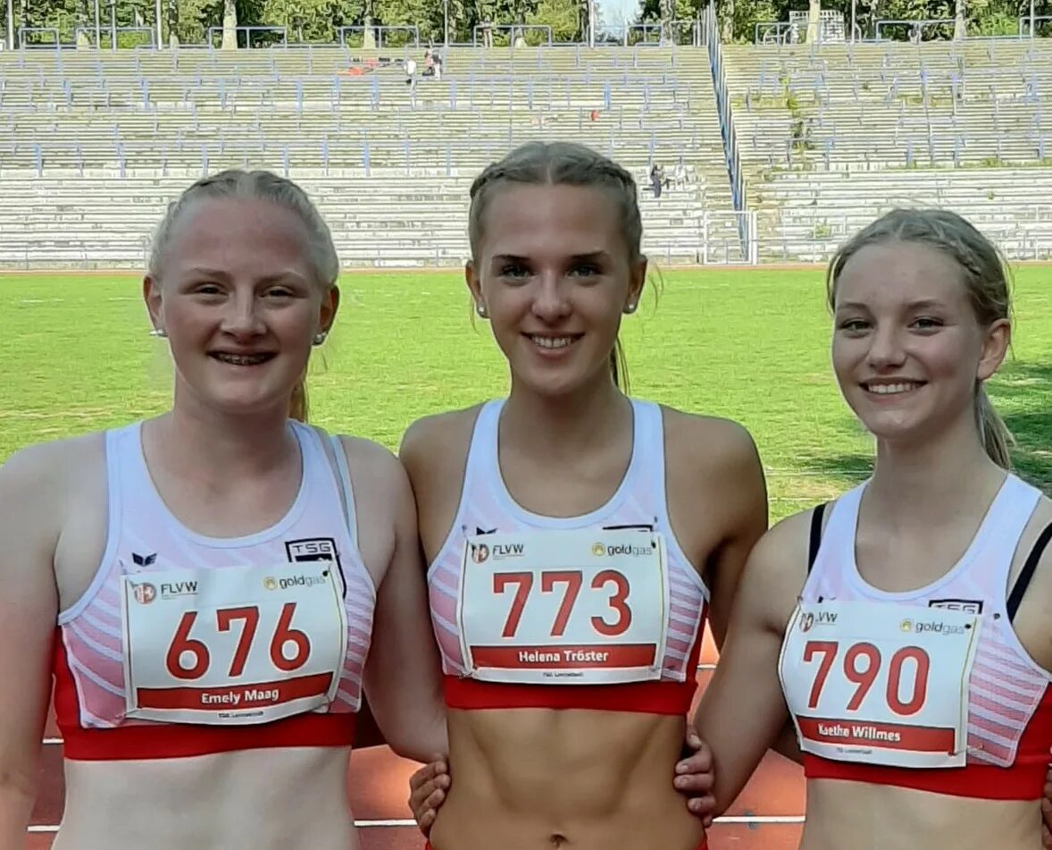 Большие девочки 14. Leichtathletik. U16 Leichtathletik. U16 Leichtathletik 2019г. Leichtathletik w15.