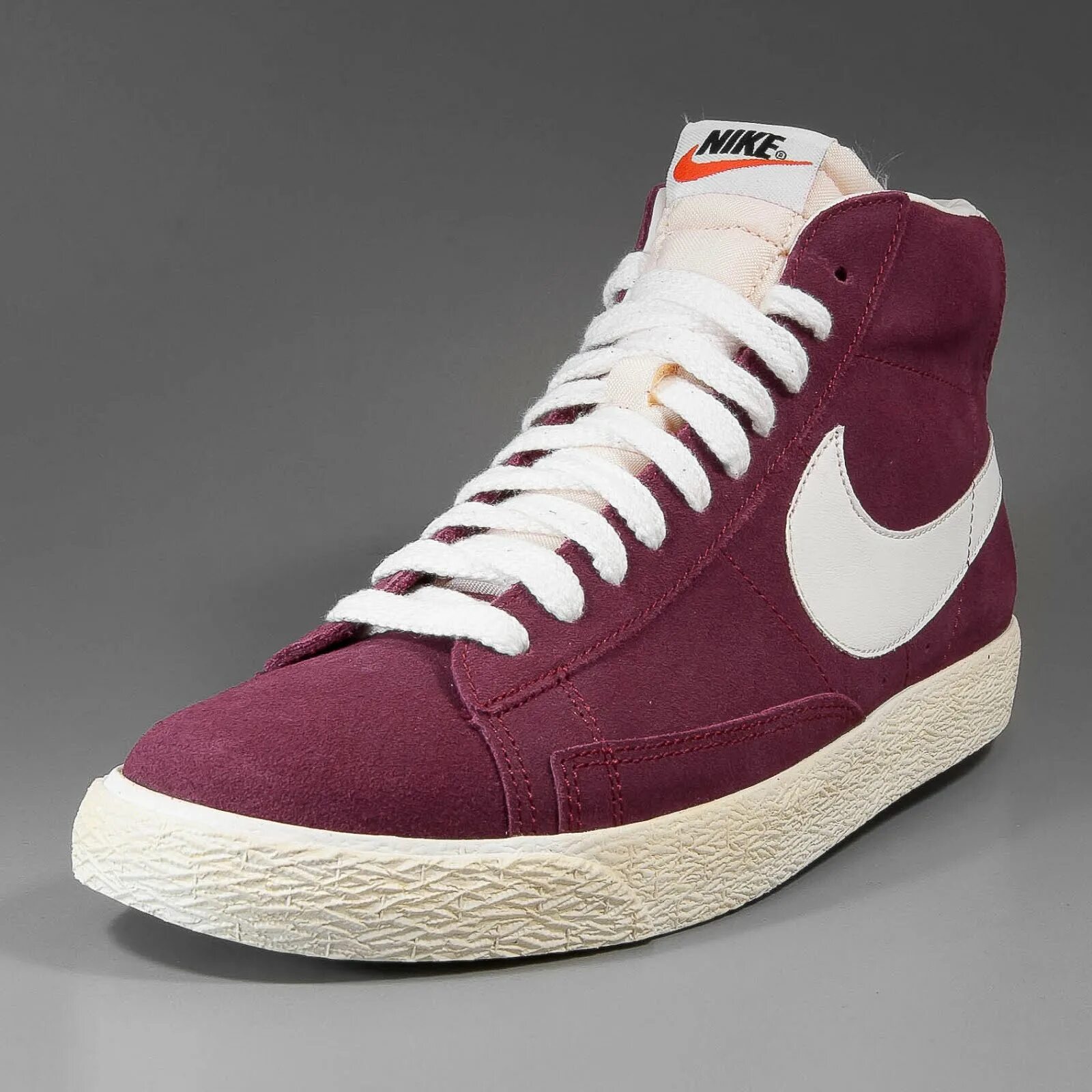 Купить найк блейзер. Nike Blazer 2012. Nike Blazer Mid 2012. Nike Blazer 2000. Nike Blazer High бордовые.