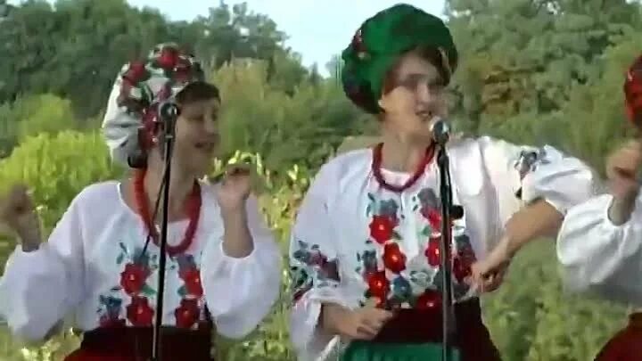 Украинские песни народные слушать. Клип украинской песни. Украинские песни современные. Клип зелене жито. Клип украинской песни.