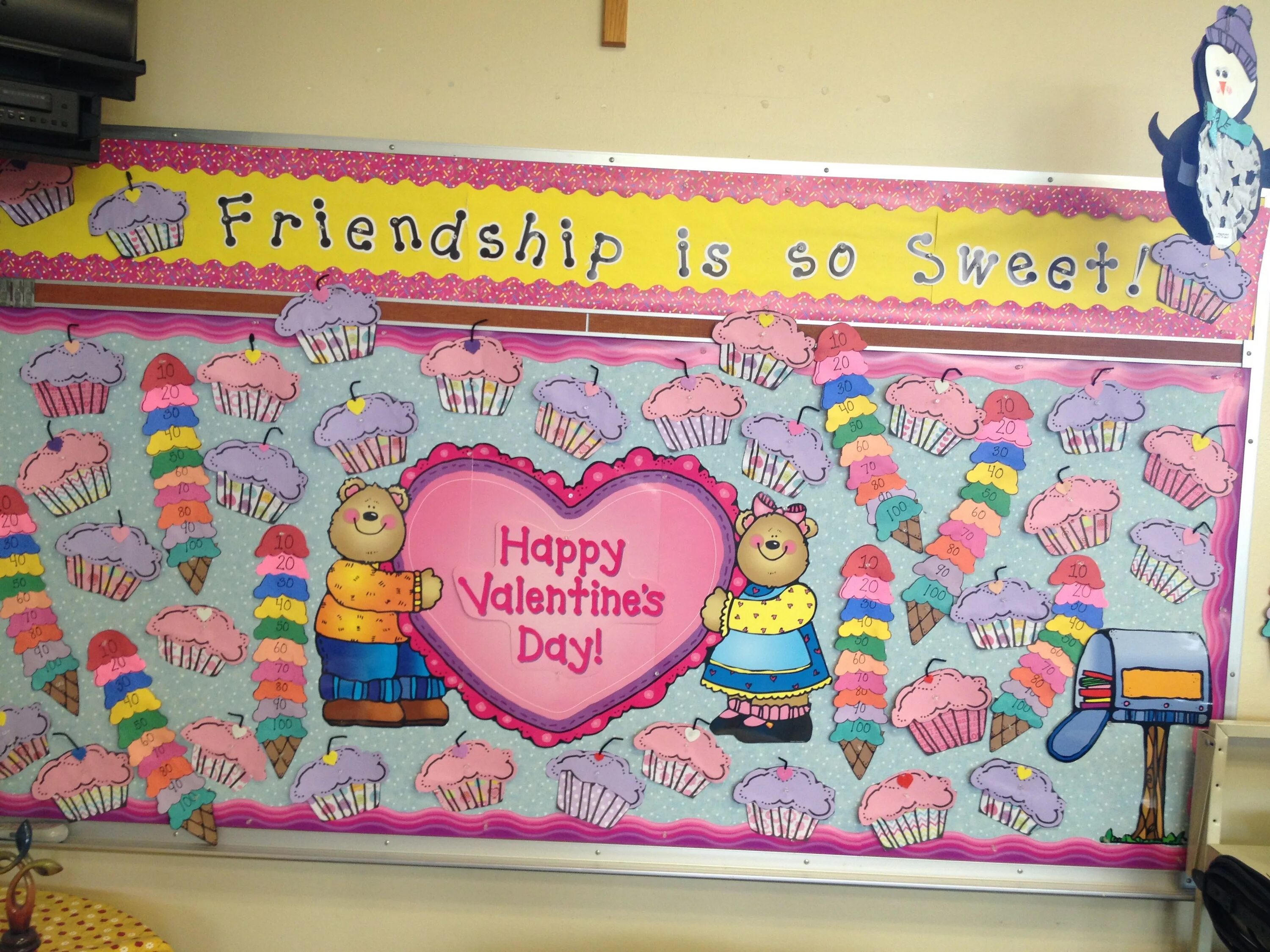 Day board. Happy friendship day.