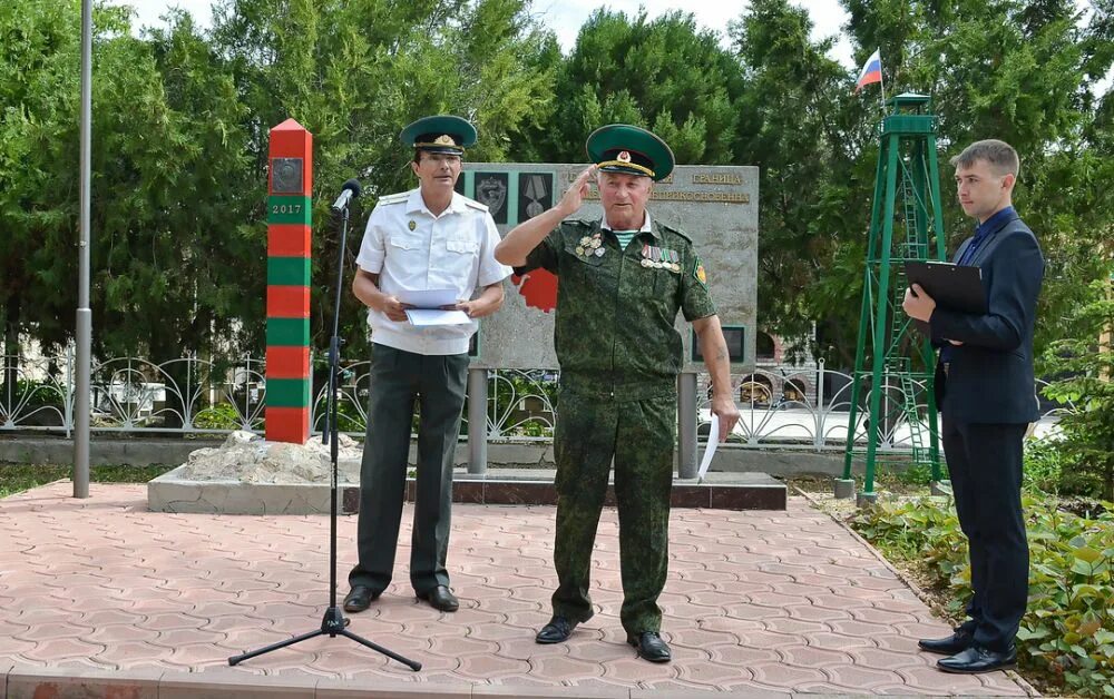Пограничника 2025. С днем пограничника. день пограничника в симферополе. пограничникам посвящается. с днём пограничной службы.