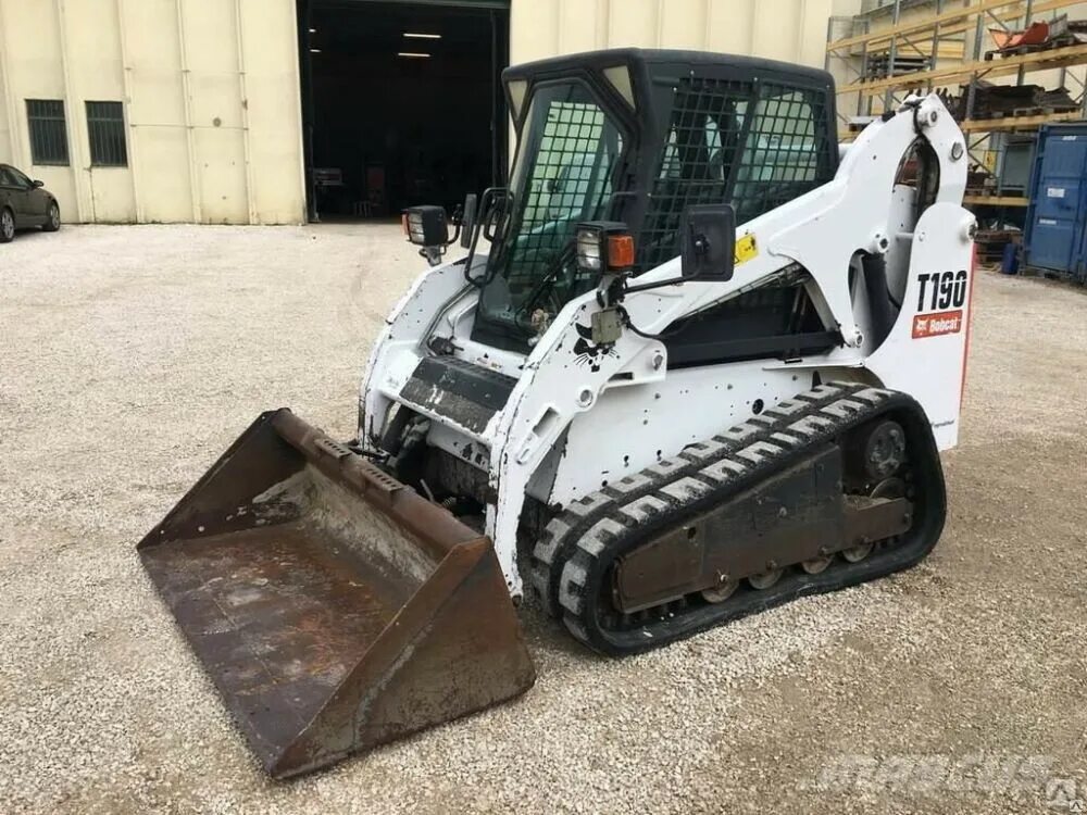 Bobcat гусеничный. Бобкэт т190. Мини-погрузчик Bobcat t250. Мини-погрузчик Bobcat t650. Bobcat s770.