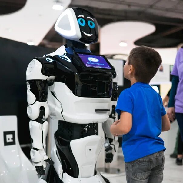 Самого дорогого робота. Мир роботов. Робот фестиваль роботов. Робототехника мир роботов. Самый дорогой робот в мире.
