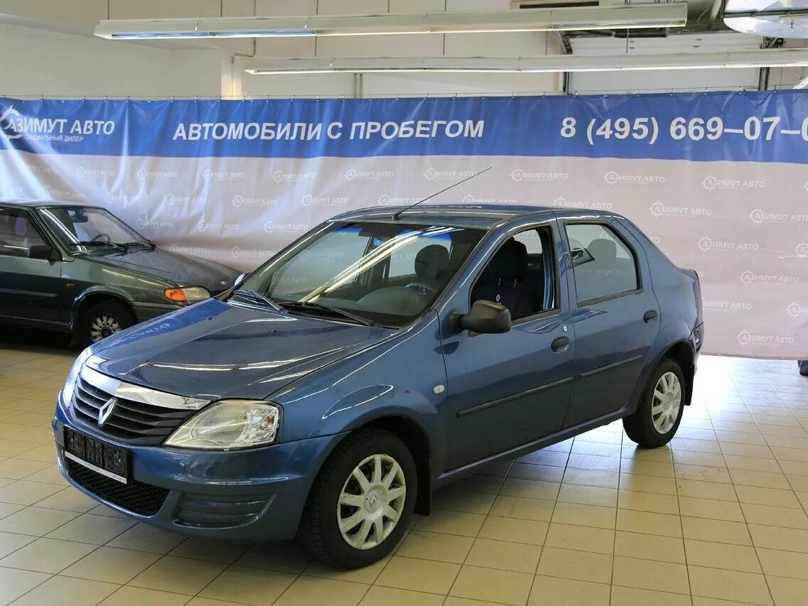 Логан 2012. Рено Логан 2012 года. Рено Логан 2008 в автосалоне новый. Renault Logan 1 2012. Рено логан 1.6 купить новый