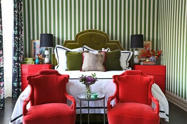 Сочетание красного цвета в интерьере Colorful Living Room Living room turquoise, Blue living room, Living room colors
