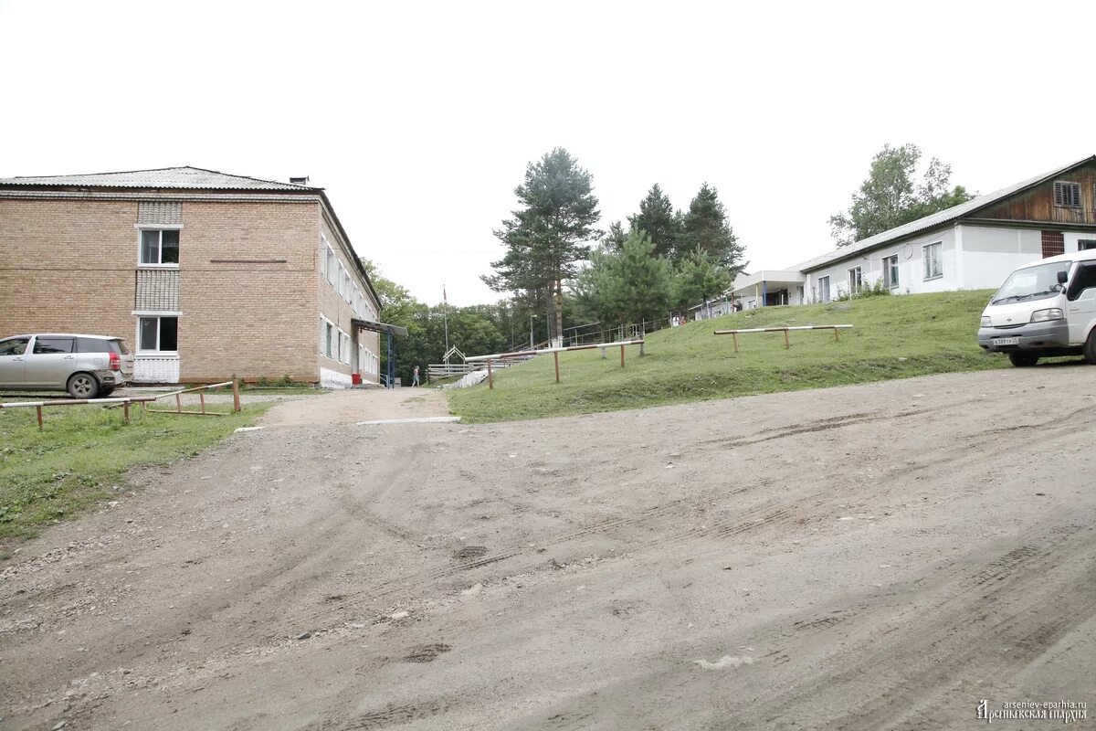 салют арсеньев. база в арсеньеве салют. салют арсеньев. салют арсеньев. лыжная база салют арсеньев.