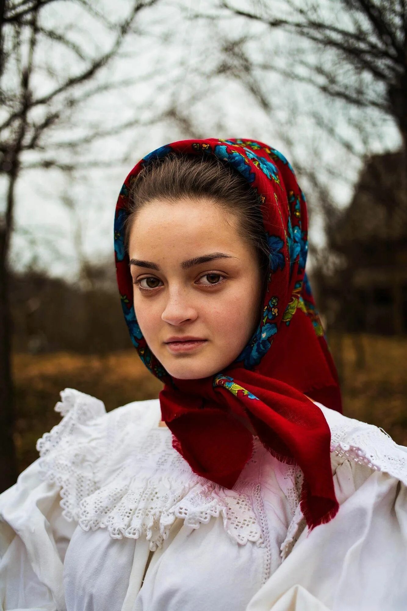 Молдаванки внешность. Румынские девушки. Румынки внешность. Красивая русская женщина. Дама народу