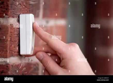 Звонок в дверь днем