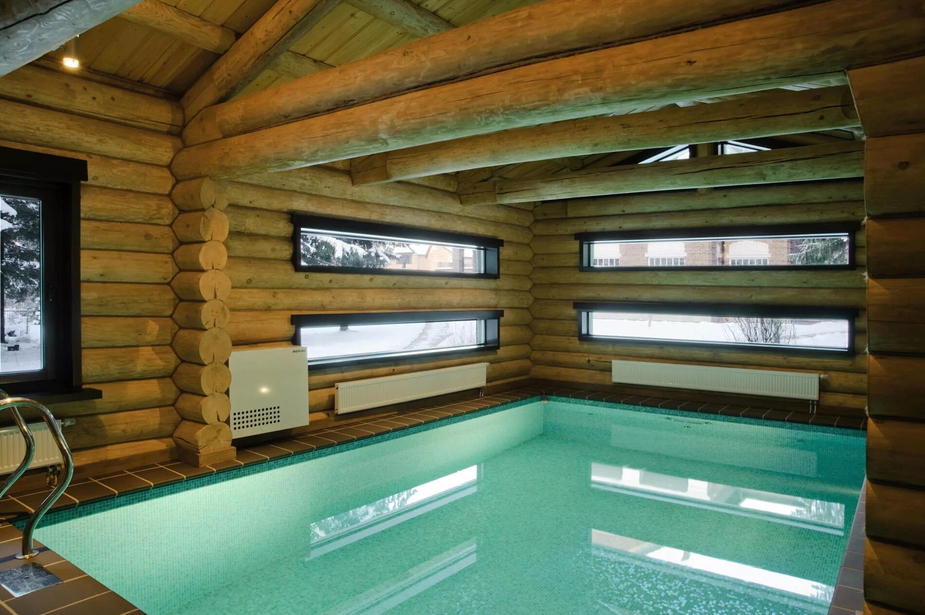 Строим банные комплексы. Баня из сруба с бассейном проекты. Банный комплекс подгорье приэльбрусье. Бассейн в бане. Сауна комплекс.