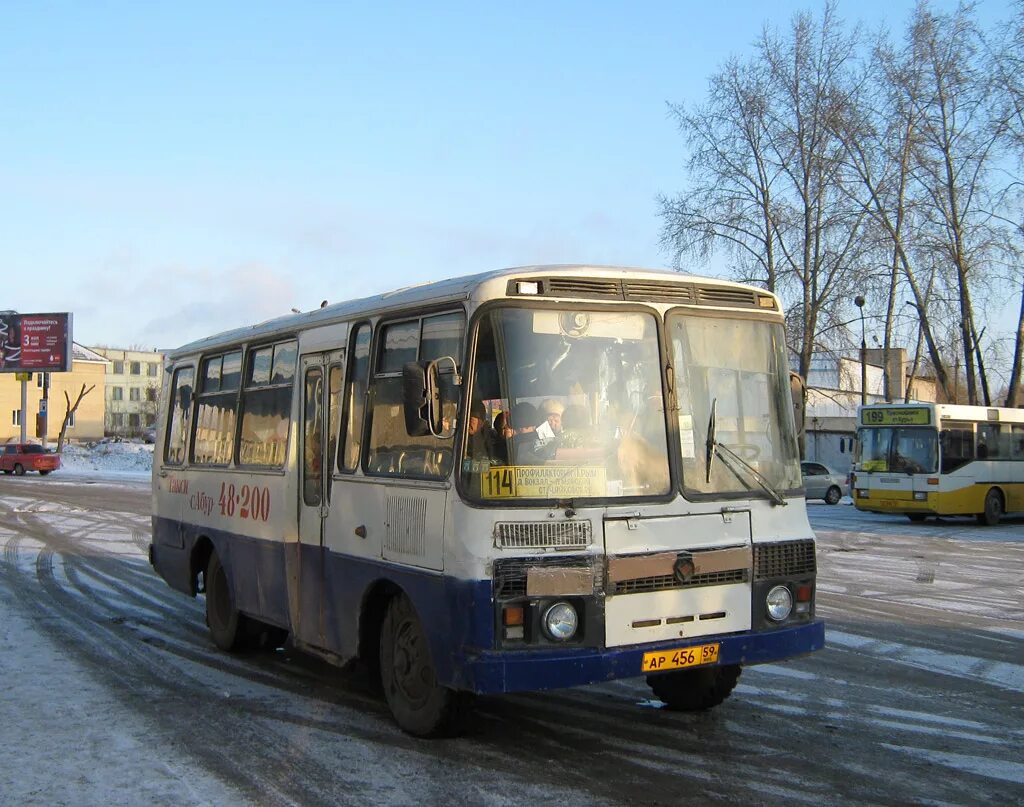 Автобус 114 Пермь. Автобусы Лысьва. Заказной автобус Лысьва. Лысьва екатеринбург автобус