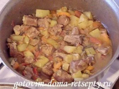 Как приготовить тушеные овощи с мясом