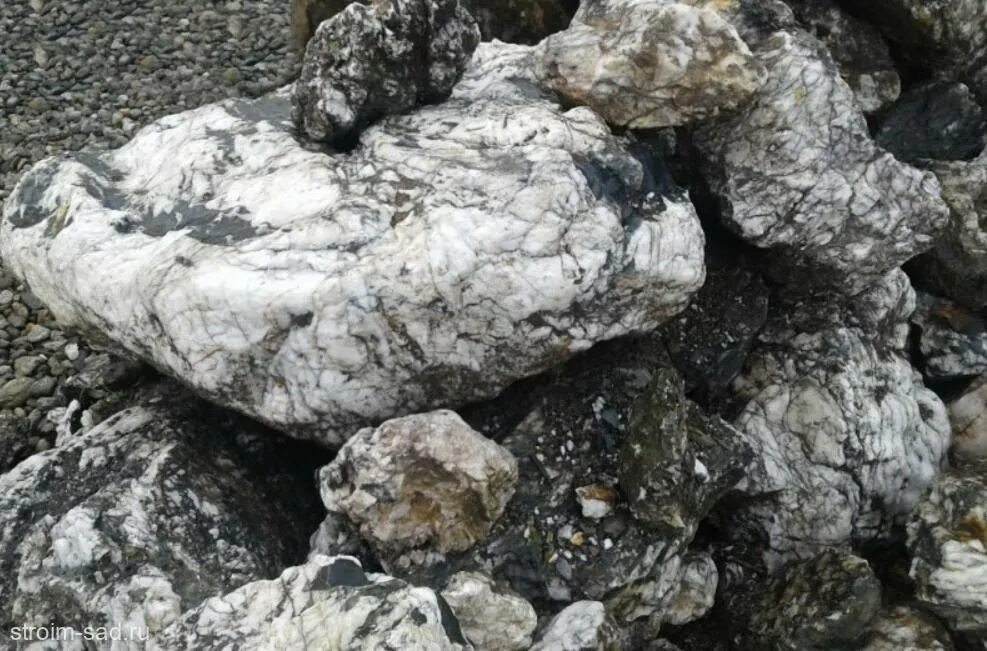 Гранит. Микроклиновый гранит. Ниминяки гранит. Огранка эмеральд горный хрусталь. Лабские песчаники.