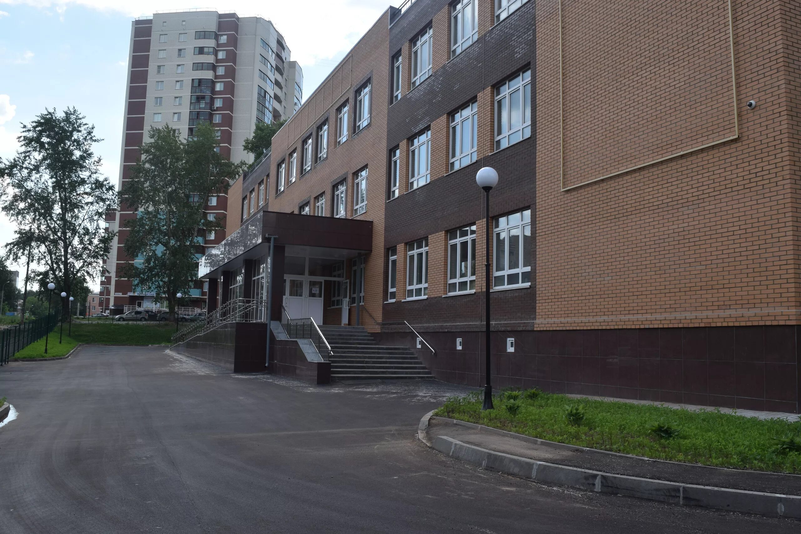 Школа 46. Школа 46 ижевск. школа 46 москва. школа ижевск прасовский 5 в. школа 46 ижевск официальный.