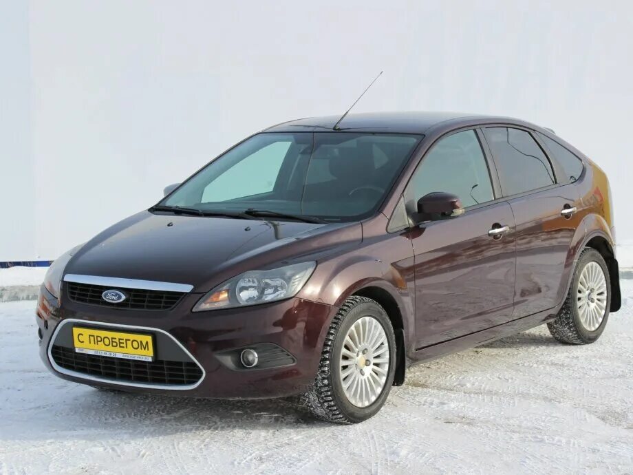 Купить фокус бу спб. Ford Focus 2010. Ford Focus 2 2010. Форд фокус хэтчбек 2010 года. Форд фокус 2 Рестайлинг 2010 года.